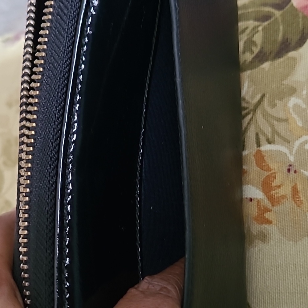 Cole Haan Black Leather wallet - Picture 8 of 8